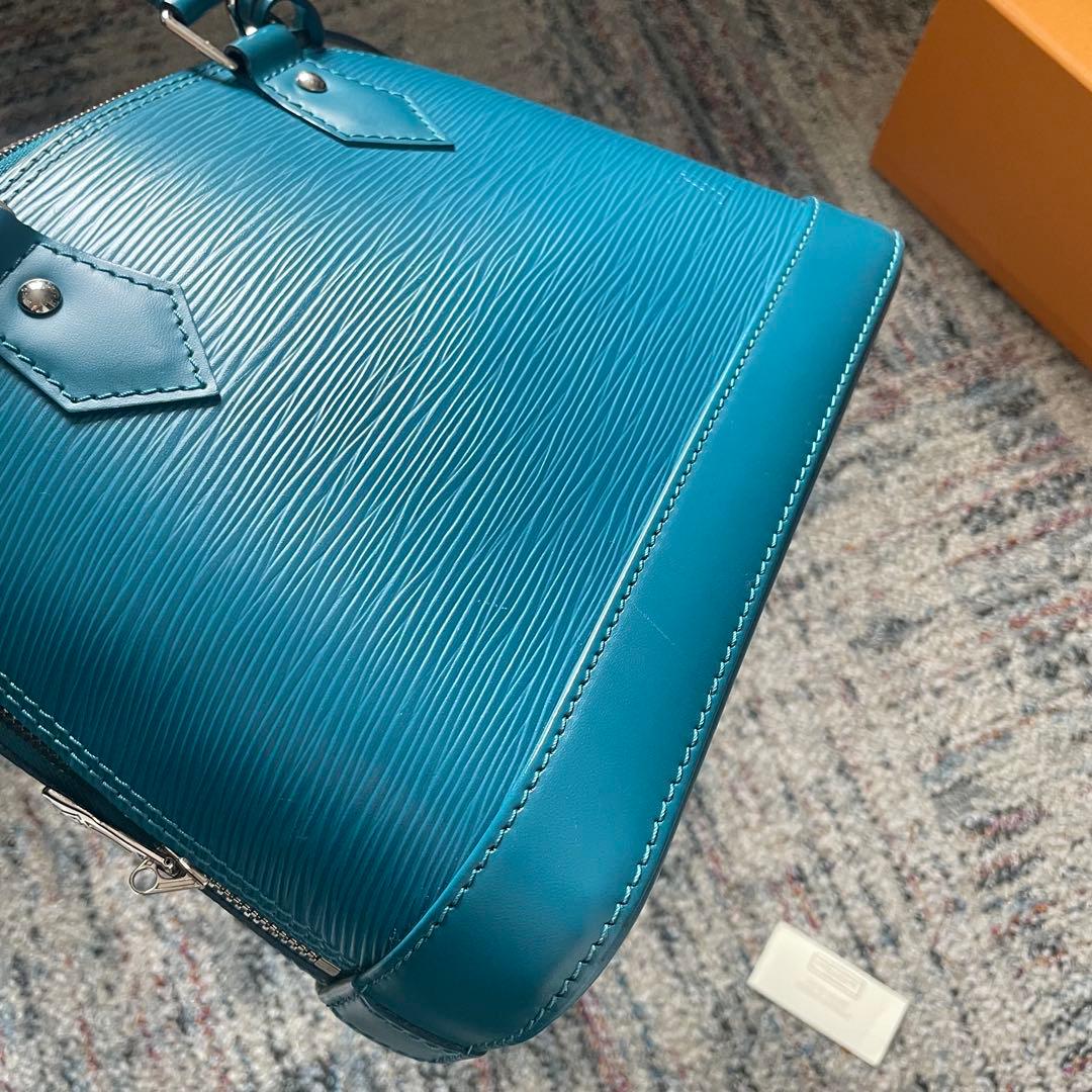 専用！定価315,700円　美品　ルイヴィトン　アルマbb ブルー