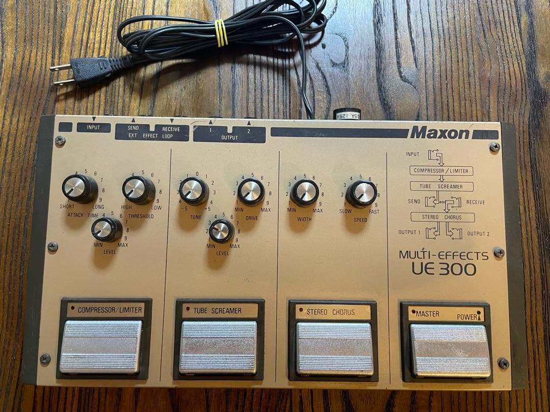 Maxon UE 300 マルチエフェクター 【ヴィンテージ 艶あり TS-9】