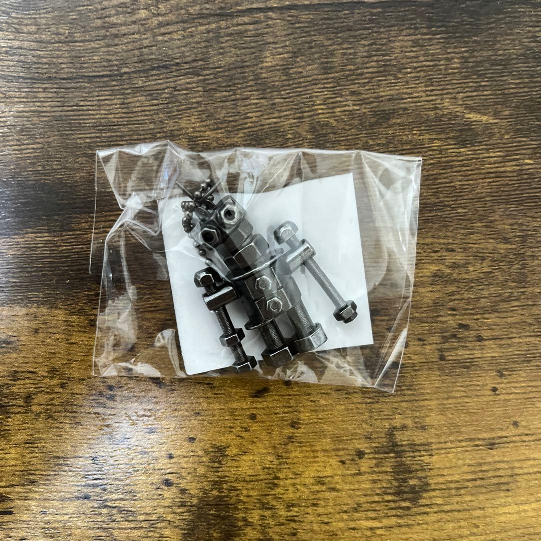 レア・黒メタリック】米津玄師 2025 JUNK がらくたくんキーホルダー