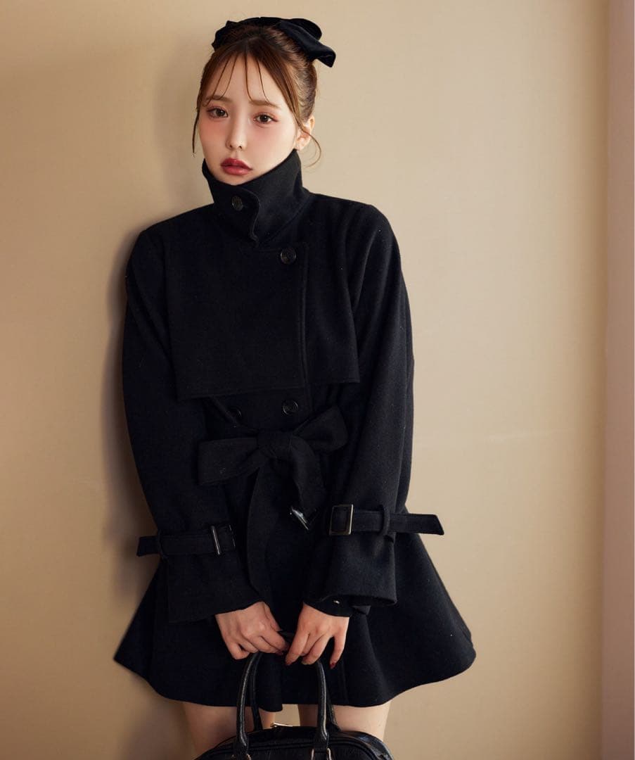 新品◾️タグ付き◾️Max Mara ブローチ ホワイト・ゴールド