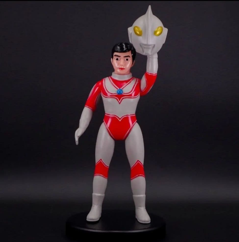 ブルマァク BULLMARK】マスク取れ大帰ってきたウルトラマン レトロカラー