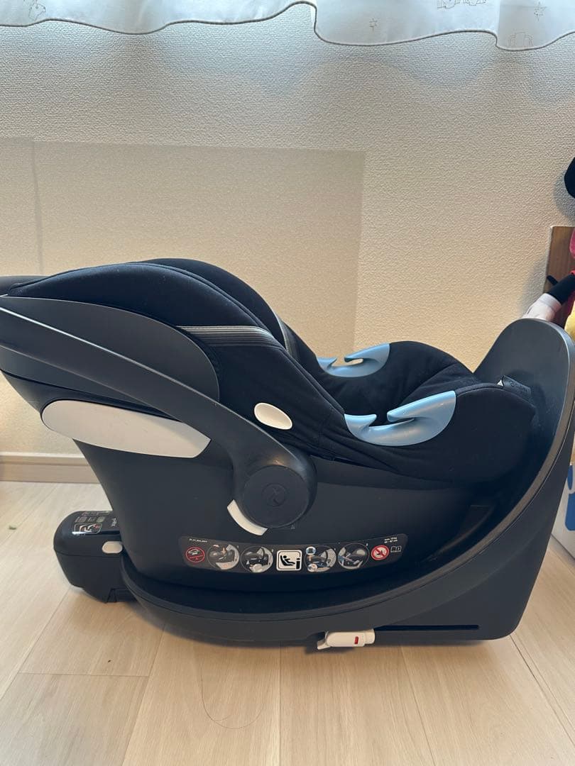 【特価設定中！】Cybex Aton M i-Size 車用チャイルドシート
