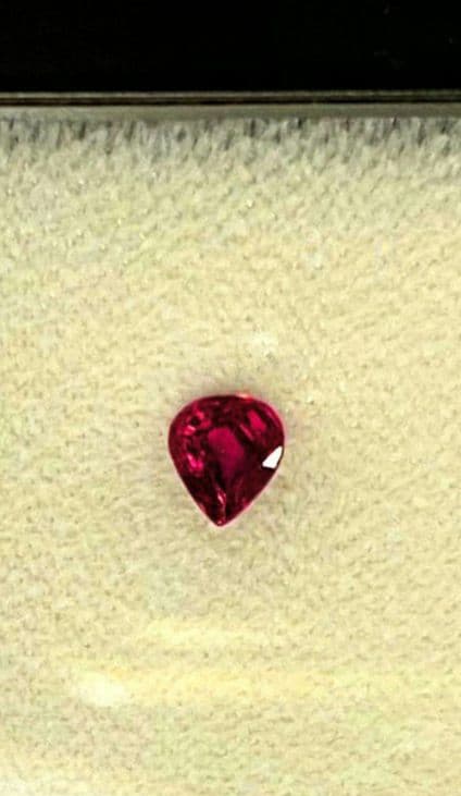 ルビー　ルース　0.362カラット　ビルマ産