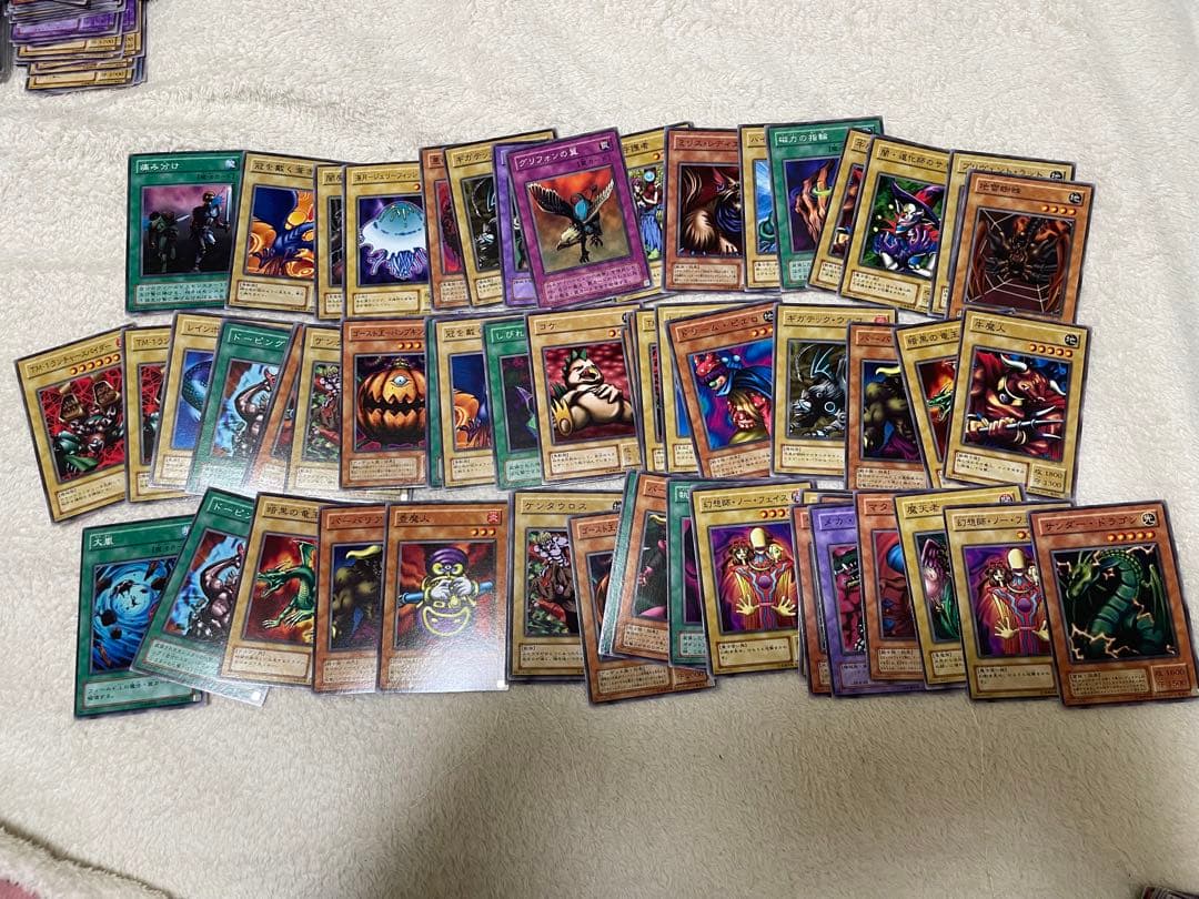 遊戯王OCG デュエルモンスターズ トレーディングカードセット　スタジオダイス版