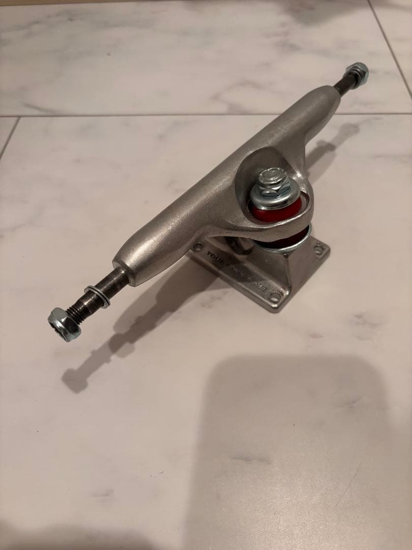 【新品未使用品】YOW スケートボードトラック