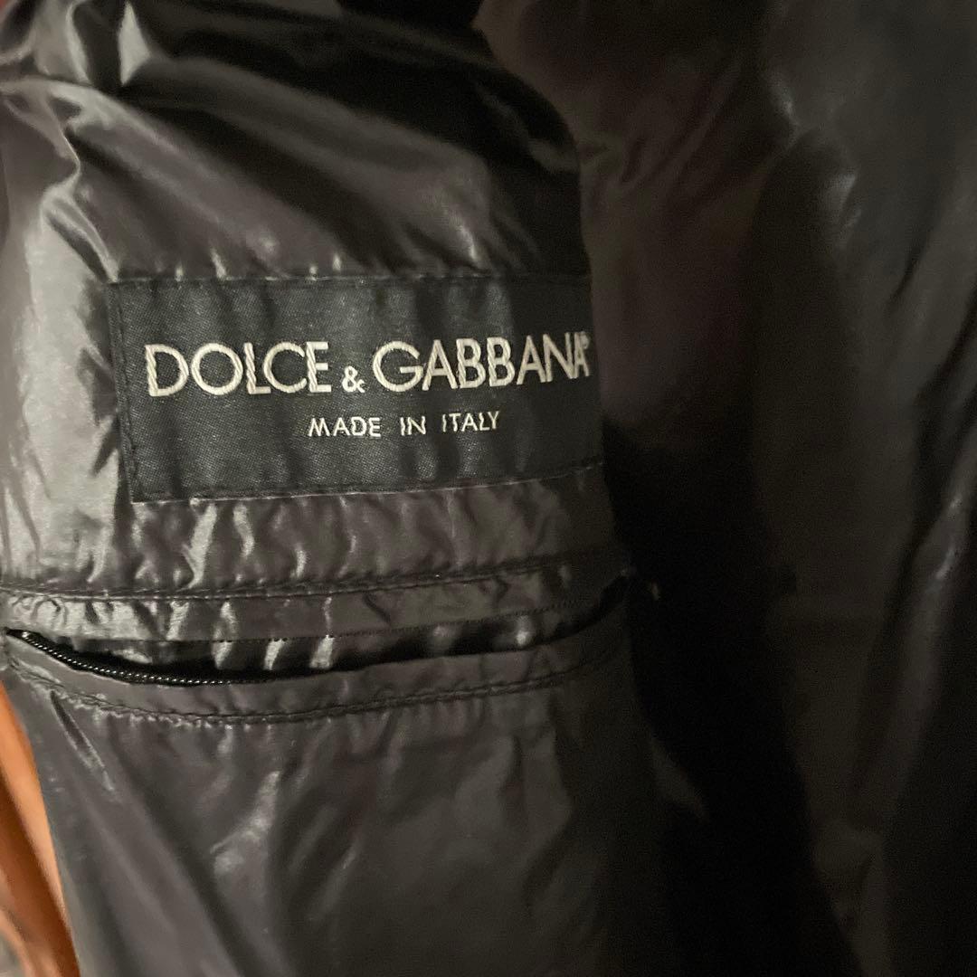 し*ん様 ドルガバ　ベスト　使用感はあります。