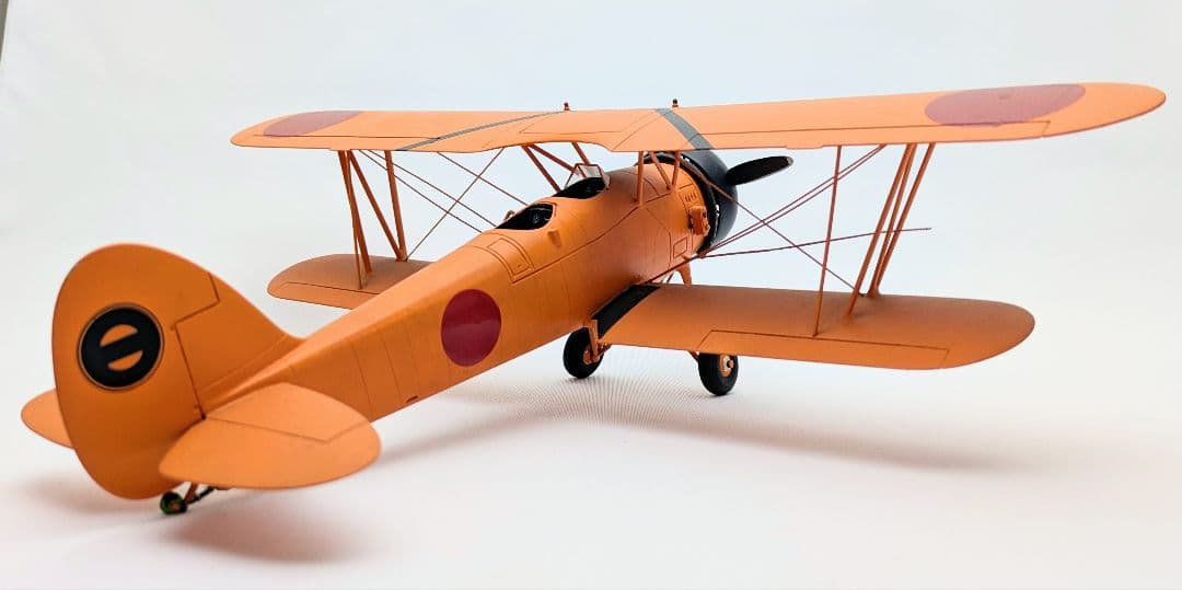 天賞堂 銀座本店 九五式中間練習機 (赤とんぼ)｜美しくも力強い存在