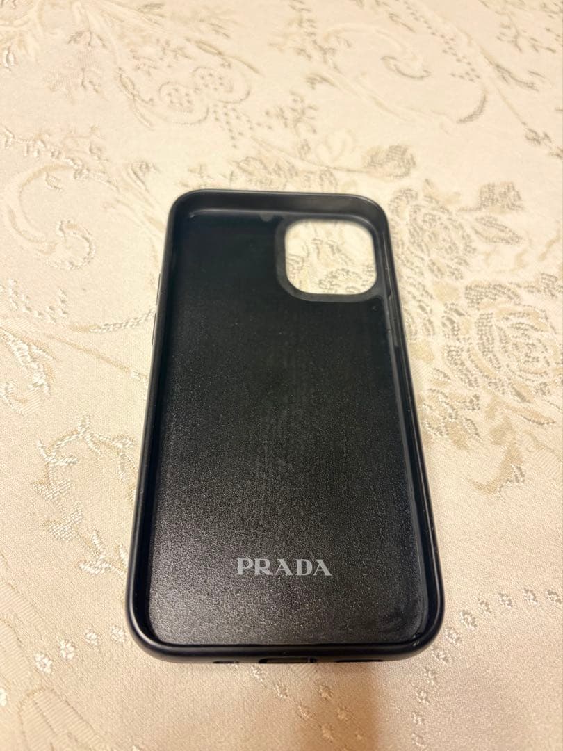 PRADA サフィアーノ レザー 12mini iPhoneケース - メルカリ