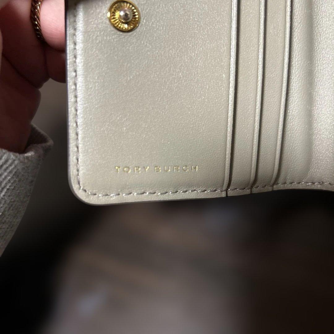 新品同様‼️ 現行　トリーバーチ　財布　折り財布　キルティング