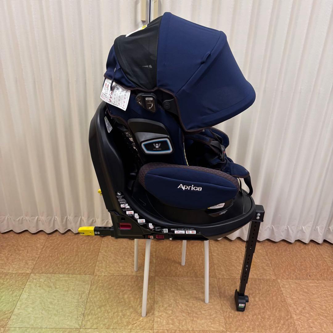 クリーニング済　アップリカ　フラディア　グロウ　ISOFIX　360°セーフティ