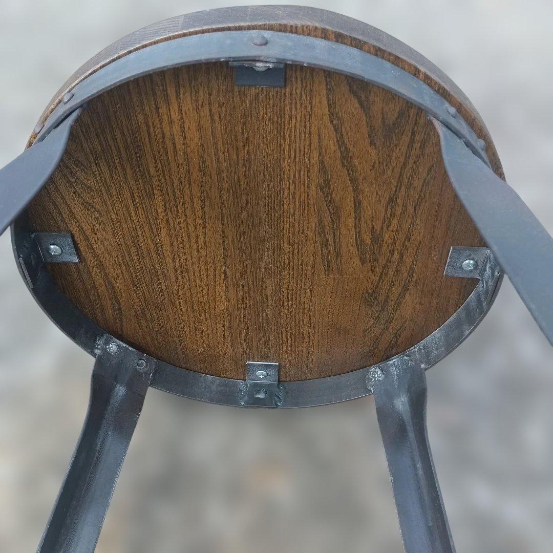 S*y様 5001）円形木製座面のアイアンスツール　ヴィンテージ　インダストリア