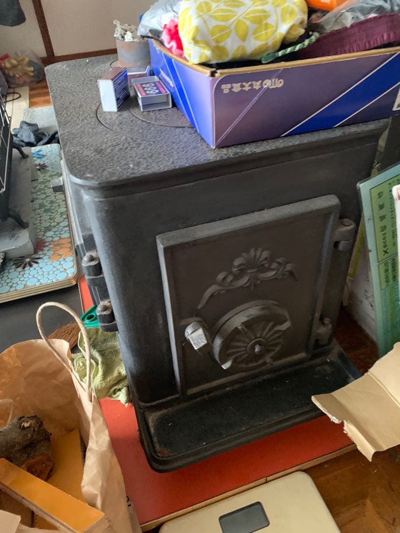 の*り様 クラシック薪ストーブ ガラス窓付き　写真追加してます。