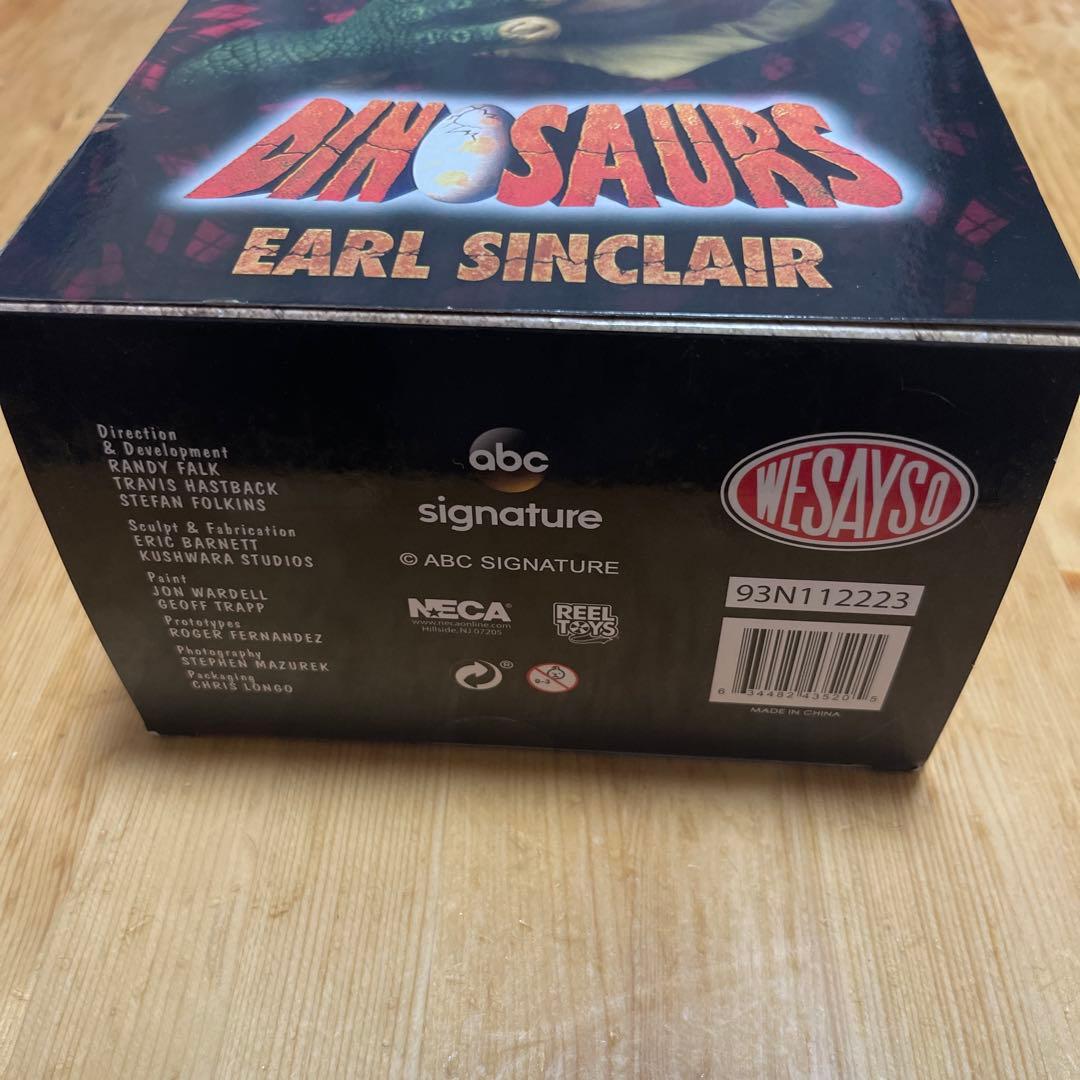 【新品未使用】 恐竜家族 アール・シンクレア アルティメットフィギュア／NECA