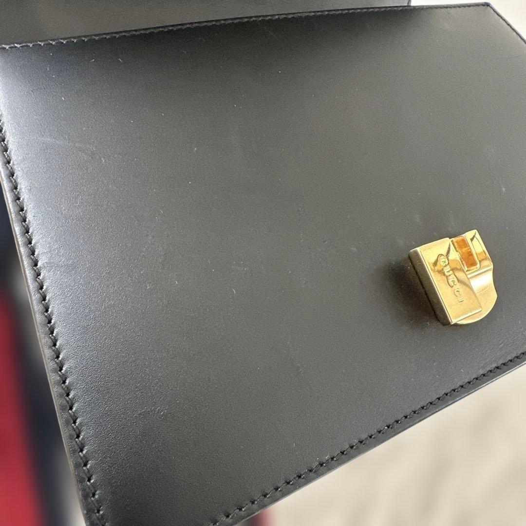 Gucci ショルダーバッグ ブラックレザー