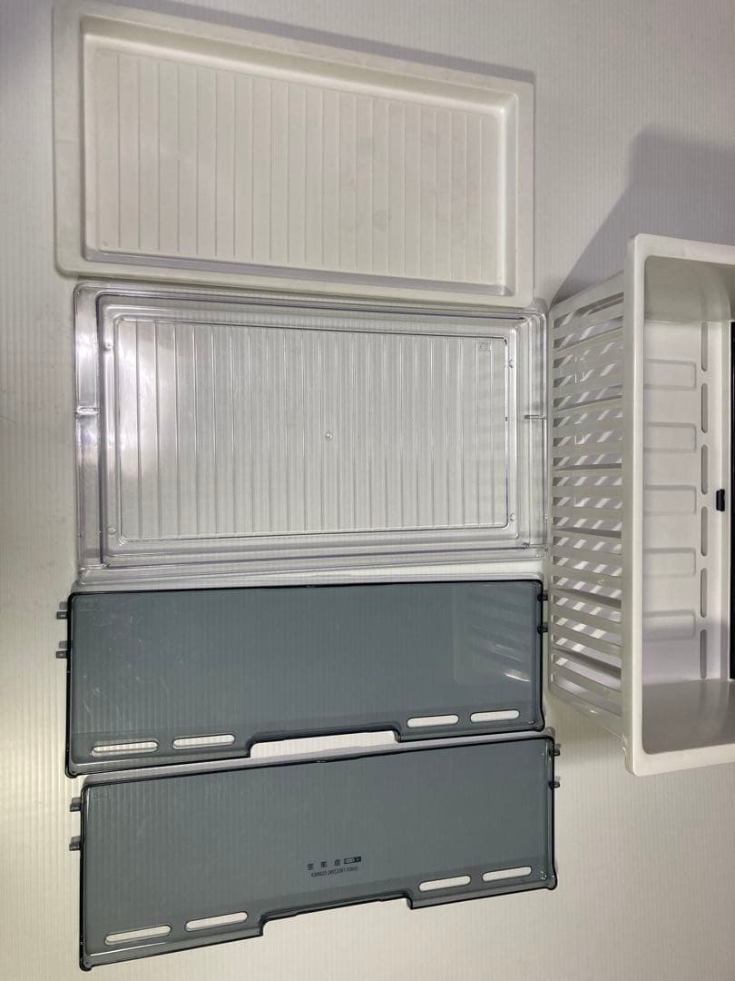 冷凍庫 National NR-FZ12F ホームフリーザー 縦型 117L