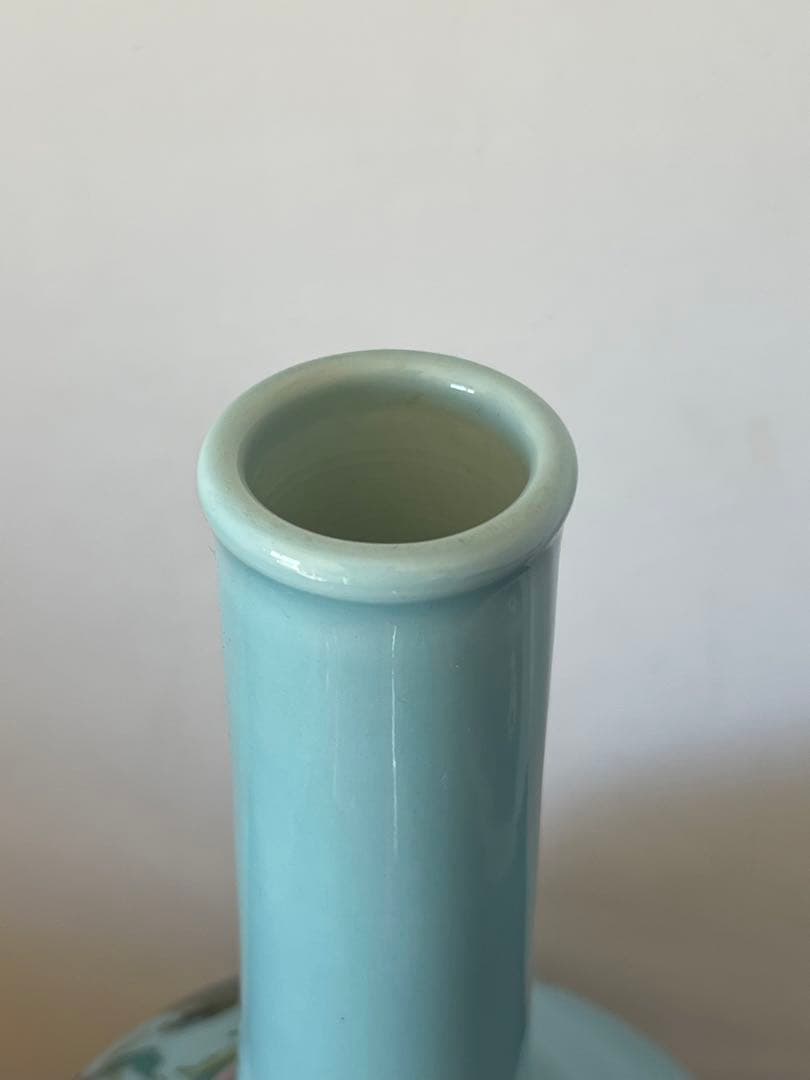 中国古美術/粉彩花鳥紋天球瓶 【大清乾龍年製】在