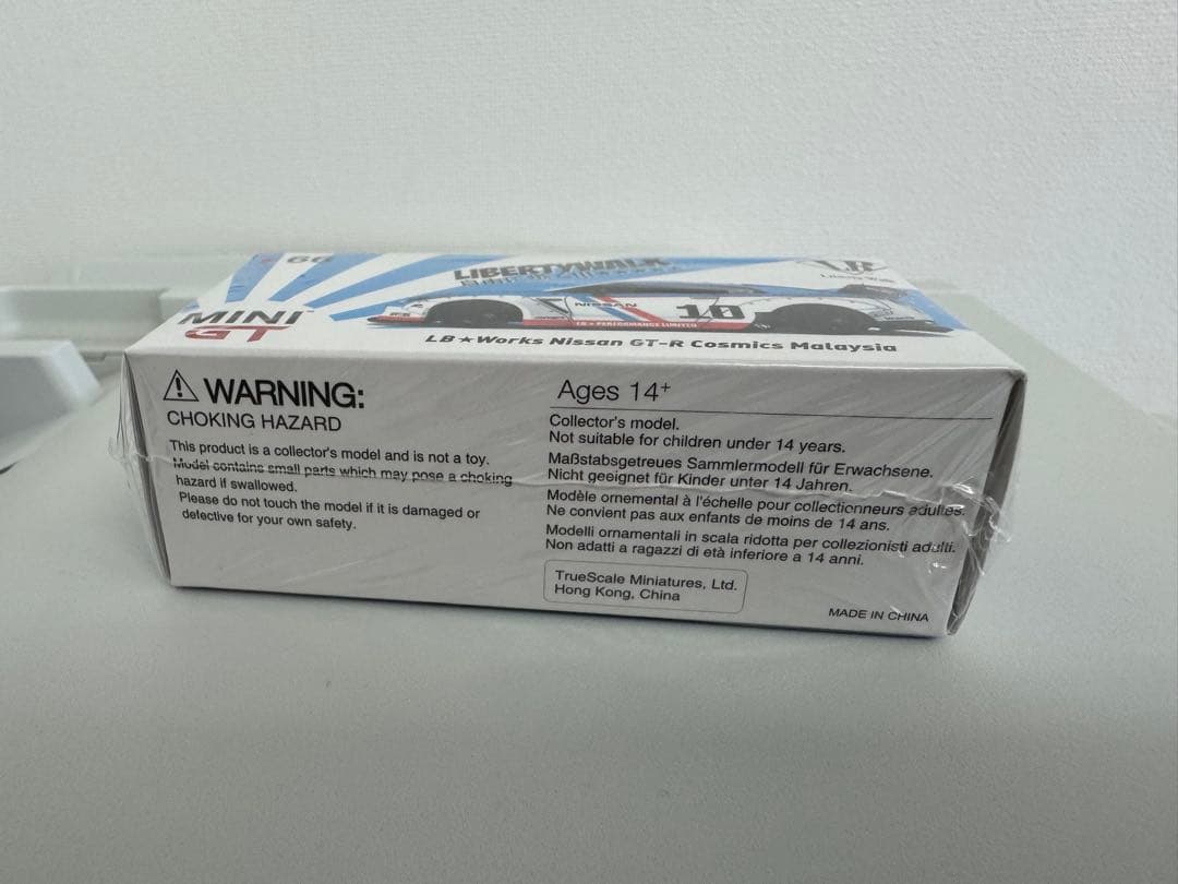 MiniGT LBWK 日産 GT-R No.66 コズミックスマレーシア