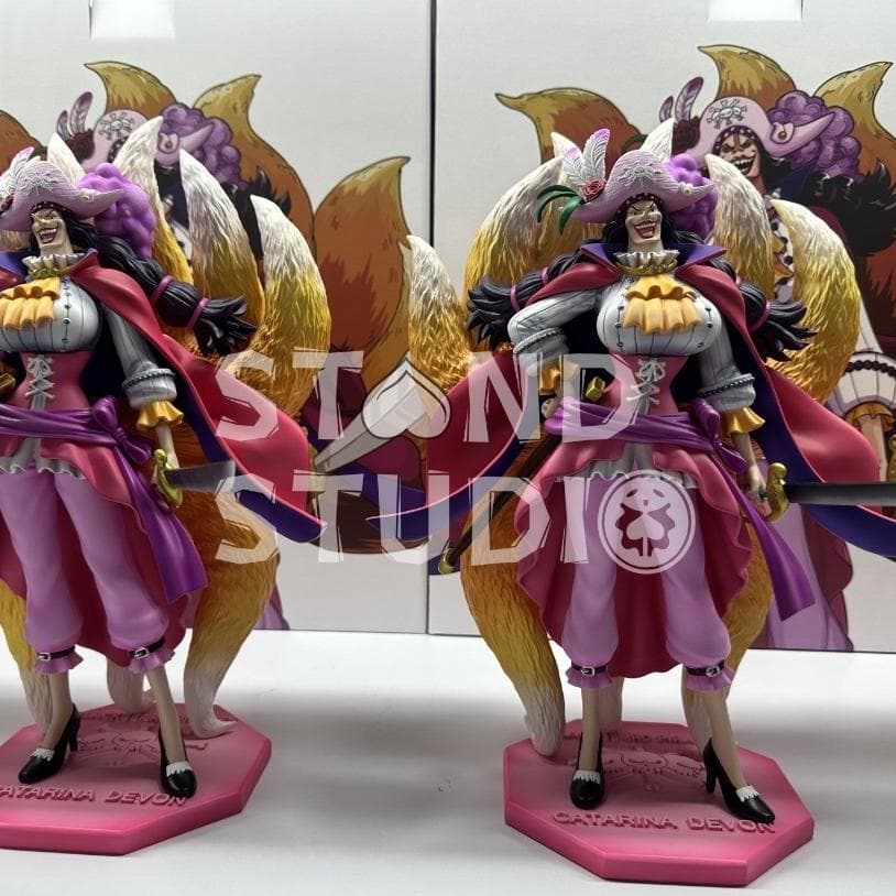 ワンピース カタリーナ・デボン フィギュア ガレージキット 塗装済み