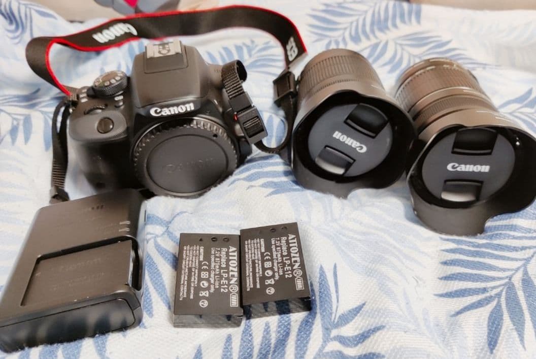 Canon キャノン EOS KissX7 ダブルズームキット 1眼レフカメラ