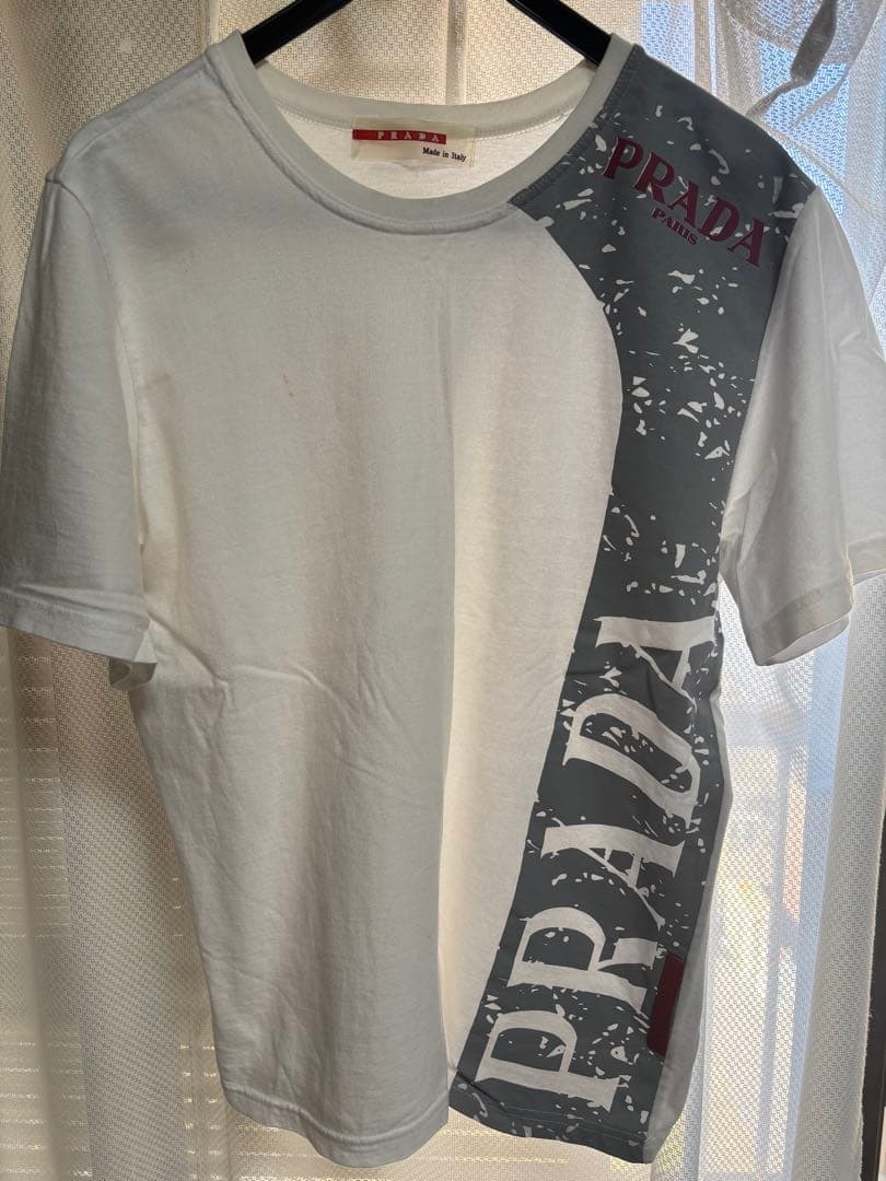PRADA グラフィックプリント Tシャツ PRADA グラフィックプリント Tシャツ