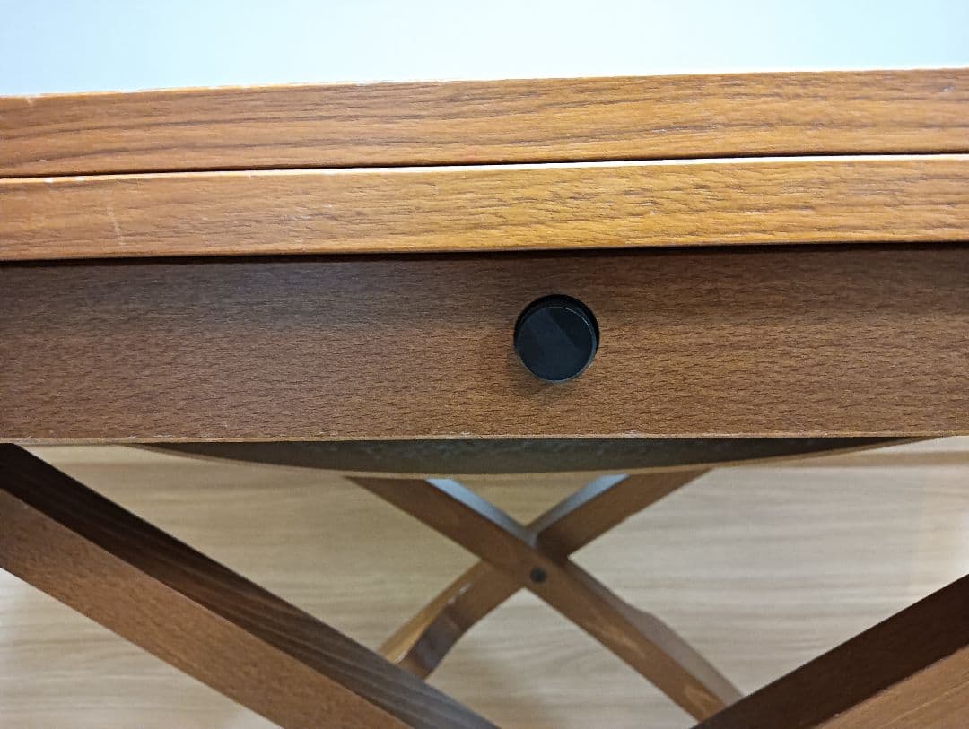 カリガリス（イタリア製）マスコッティ 昇降式テーブル