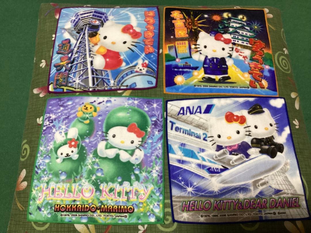 ハローキティ　ご当地タオルハンカチ
