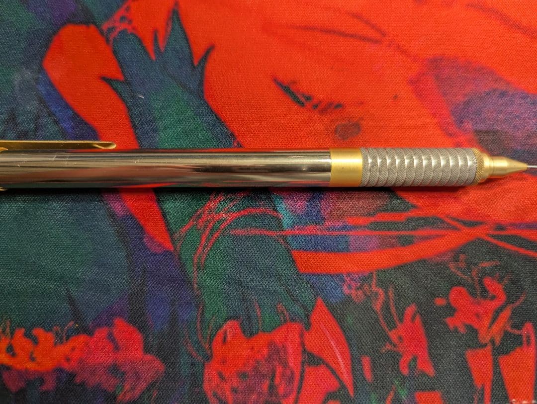 STAEDTLER 海外限定色 シャンパンゴールド