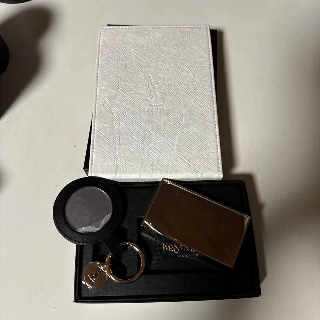 Yves Saint Laurent メイク道具 セット　ノベルティ