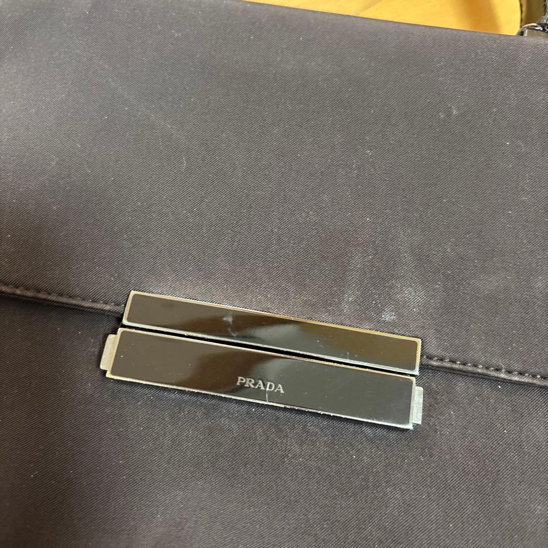 PRADA 濃い茶色　ハンドバッグ