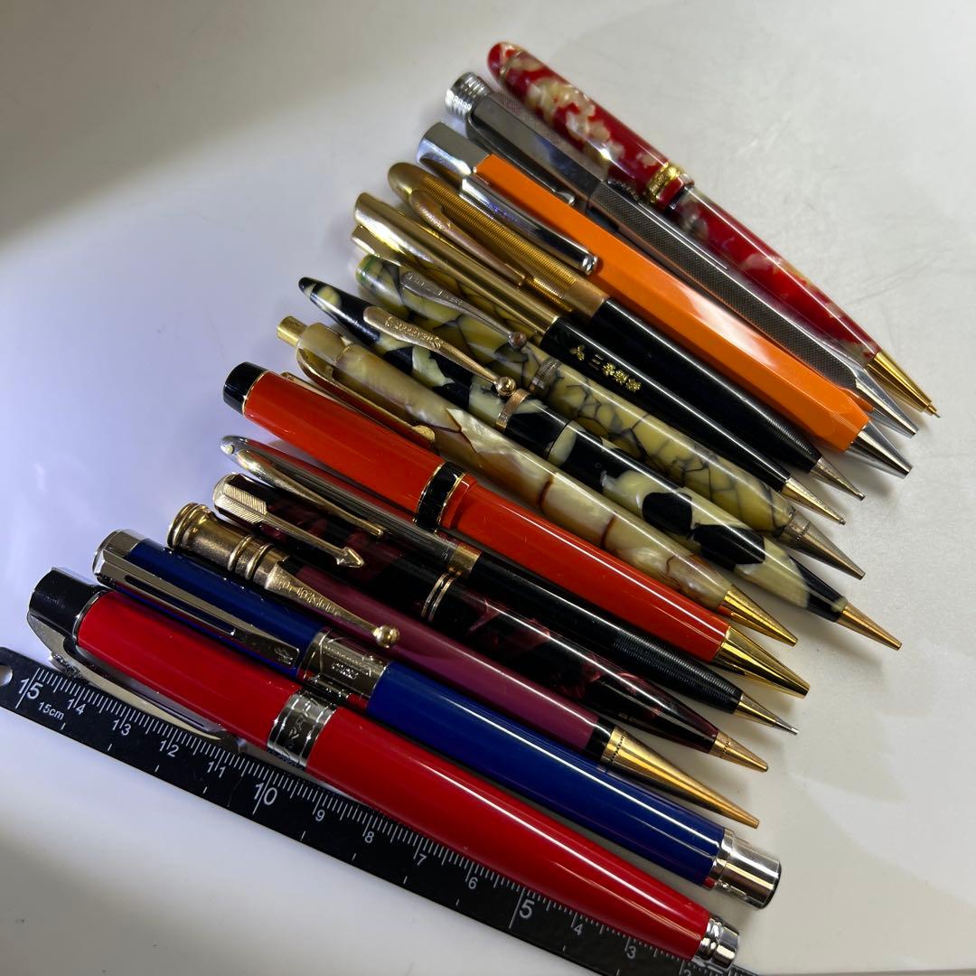 フェラーリ、ウォーターマン、プラチナ等ボールペン　万年筆色々　袋込312g