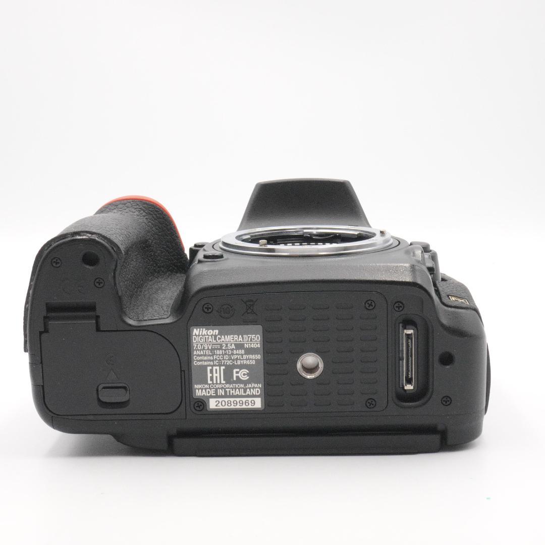 Nikon D750 ボディ ニコン シャッター回数 361,332回 - メルカリ