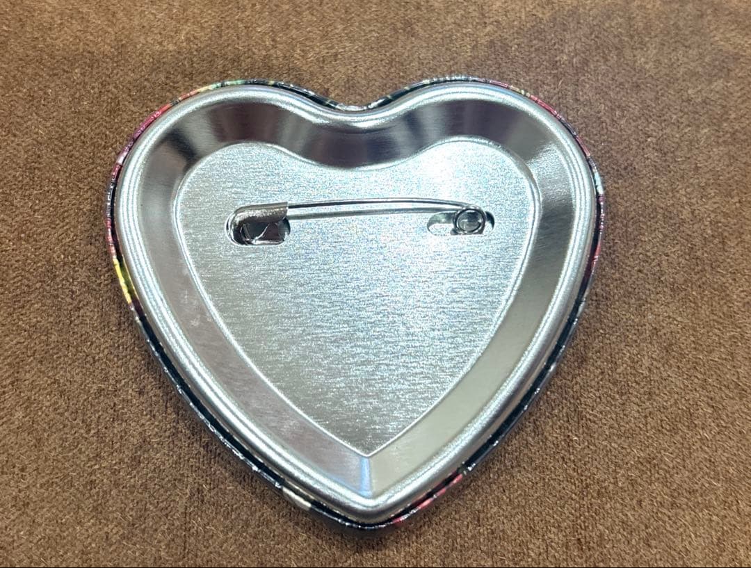 ダンガンロンパ セレスティア・ルーデンベルク ハート型 缶バッジ 10周年