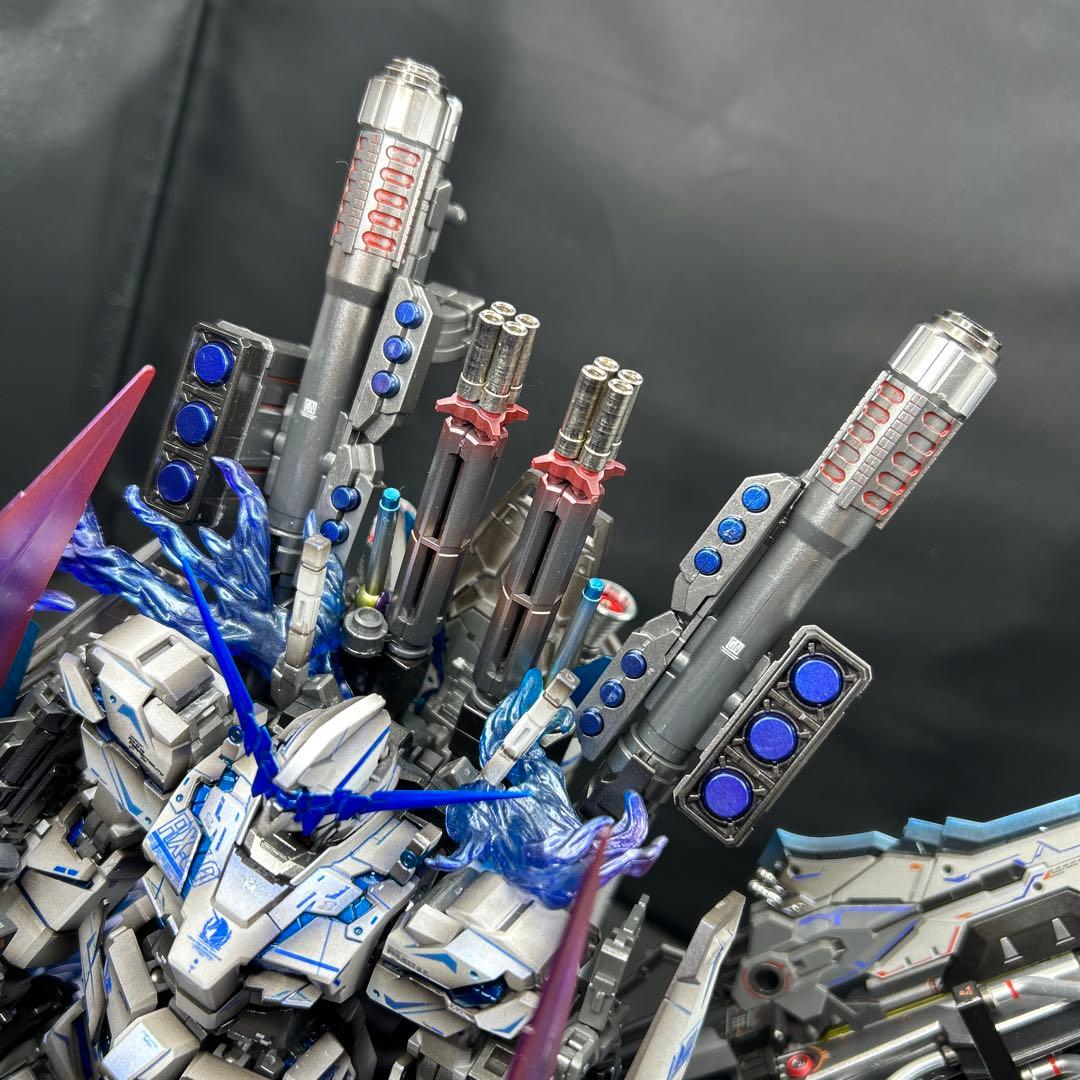 ガンプラ 塗装済み完成品 オリジナルカラー グラデーション塗装