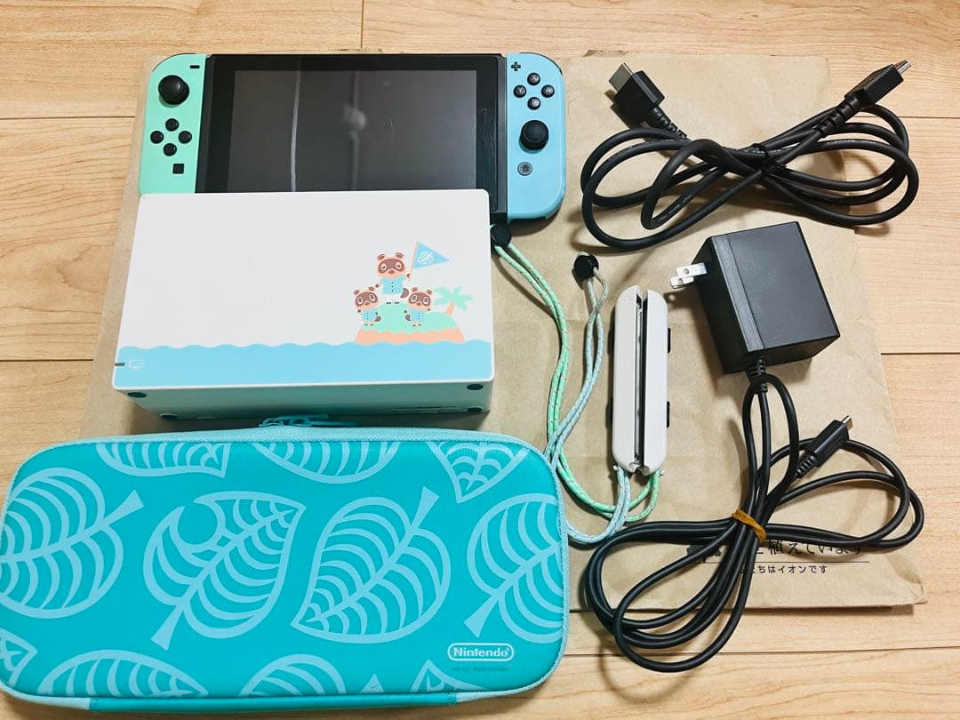 Nintendo Switch あつまれどうぶつの森ver. ⭐︎ケース付き⭐︎