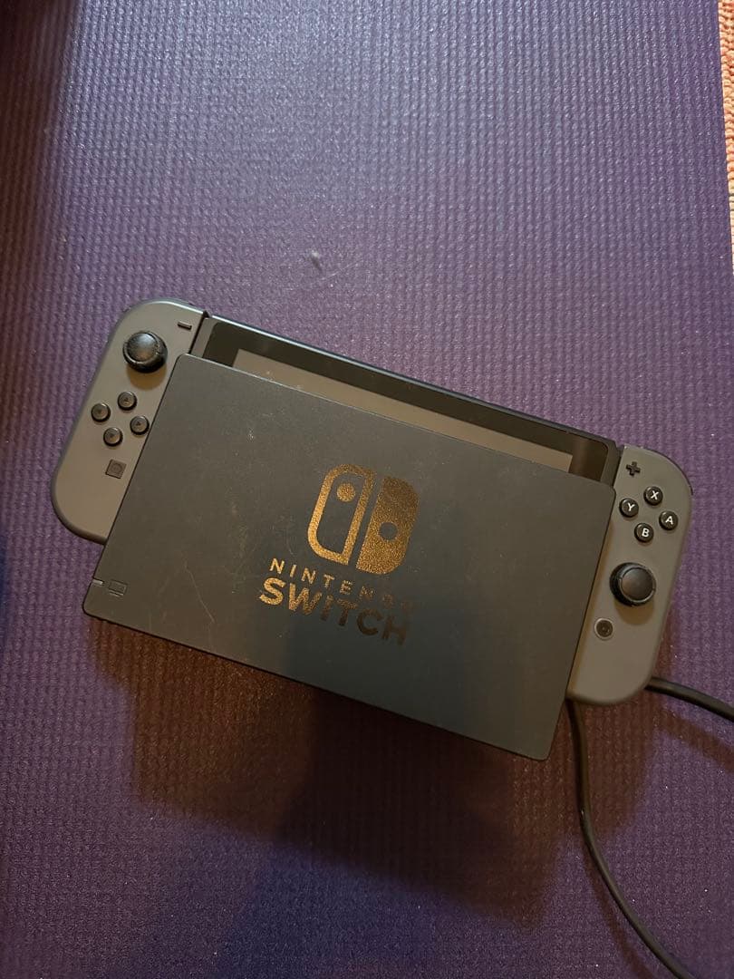 Nintendo Switch 本体 ソフト4本 プロコントローラー2個　初期型