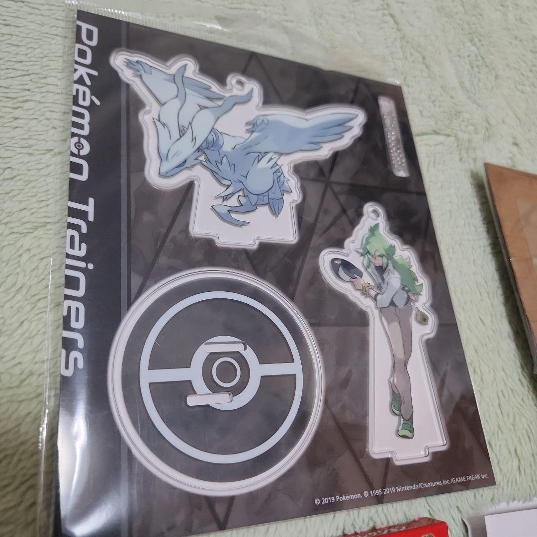 ポケモントレーナーズ N レシラム