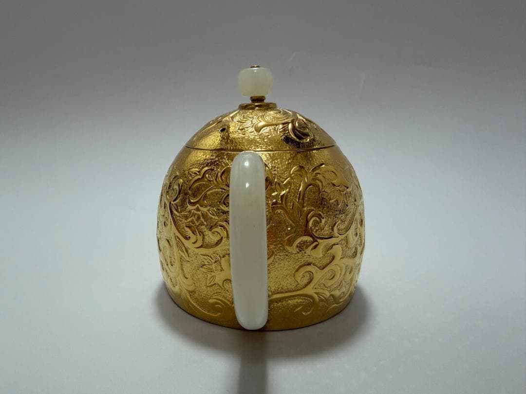 純銀製 金メッキ 花蔦文 玉石取っ手 急須 銀瓶 煎茶道具