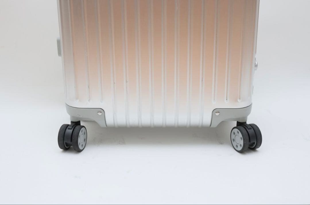 機内 RIMOWA(リモワ) オリジナルキャビンS 保証書・レシート 4輪