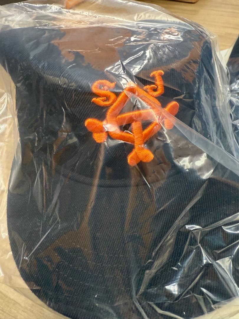 TOSJ tokyo cap dome black TOSJ tokyo cap dome black b.i Foam