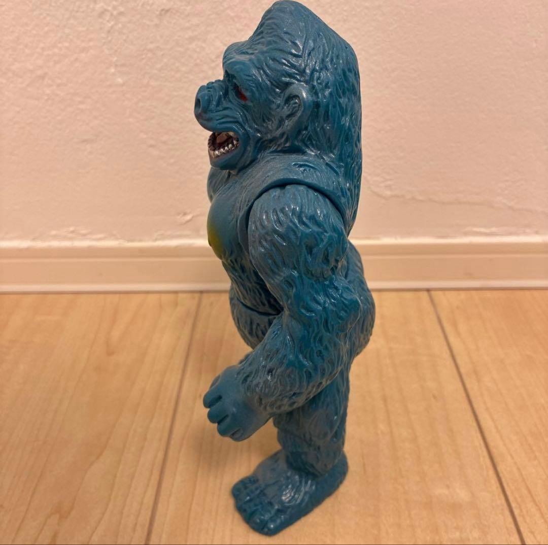 マルサン　ウルトラ怪獣シリーズ　ジャイアントゴリラ　復刻　ソフビ　青　ブルー