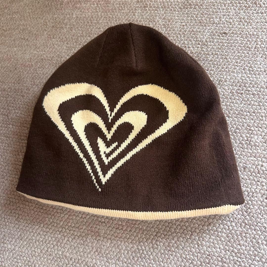 GuruGuru Heart Beanie SOL soonerorlater