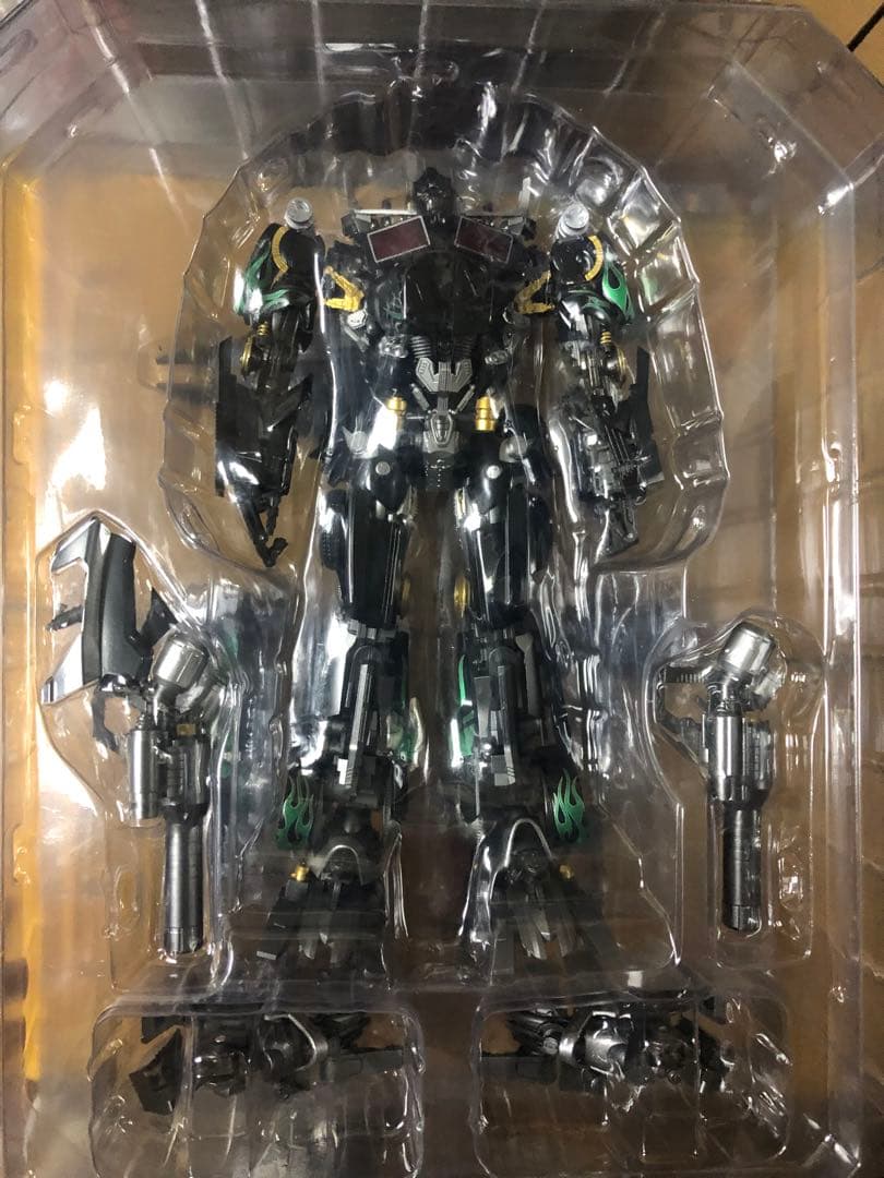 DLX同じサイズ　　ダークオプティマスプライム　ネメシスプライム