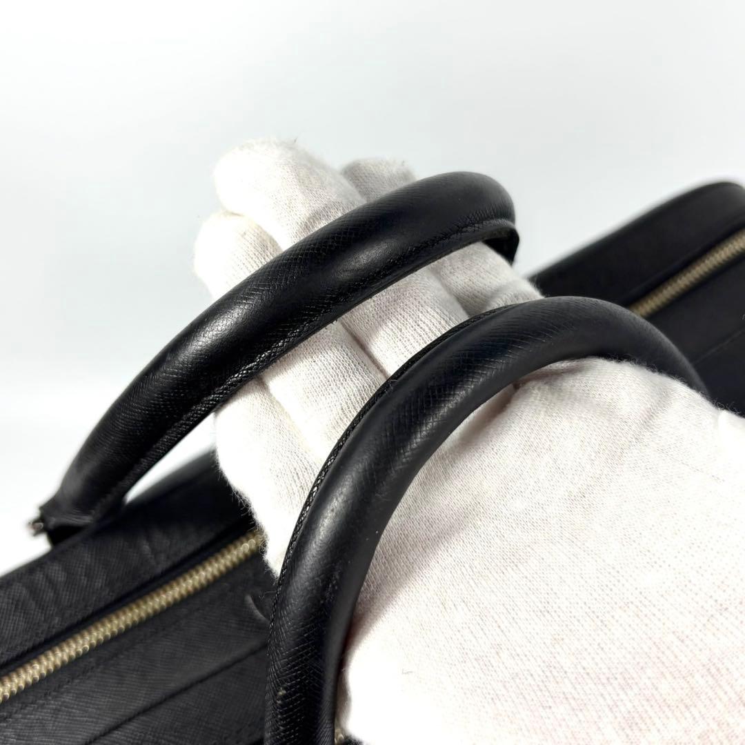 ✨希少 美品✨ペッレモルビダ ビジネスバッグ キャピターノ 本革 2層 黒