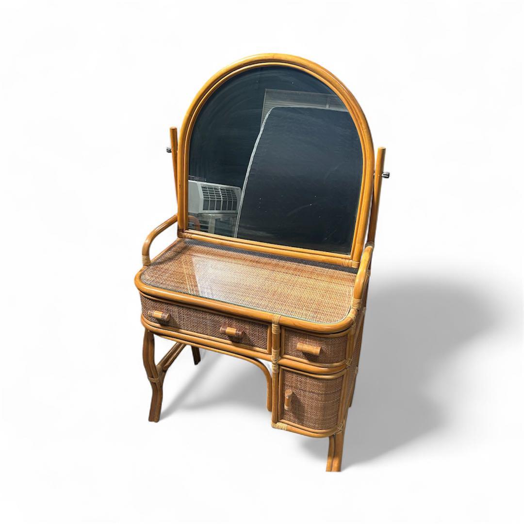 ラタン製ドレッサー・鏡台 アーチ型ミラー ラタン製ドレッサー・鏡台 アーチ型ミラー ラタン製ドレッサー・鏡台