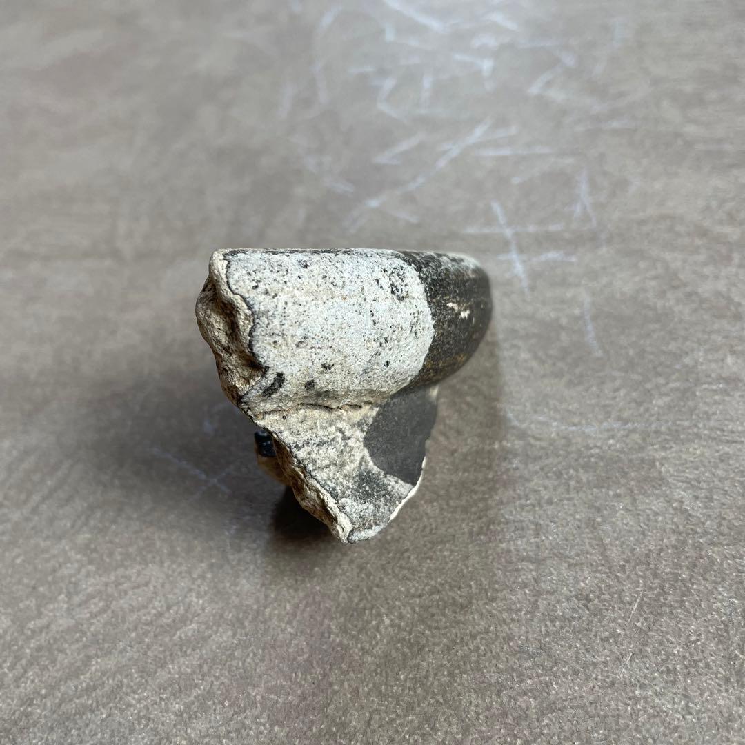 黒織部陶片 桃山 江戸初期 美濃古陶 美濃桃山陶 美濃焼 古陶磁 織部