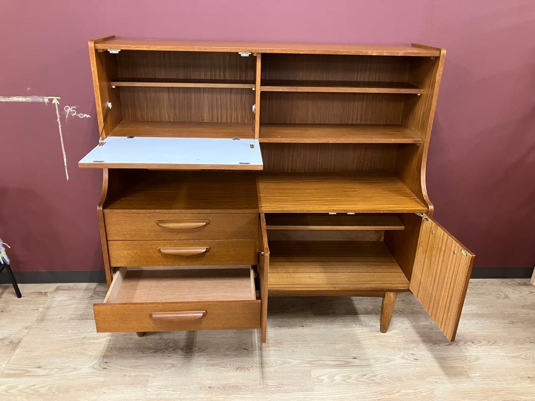 vintage furniture ミッドセンチュリー キャビネット リペア済み