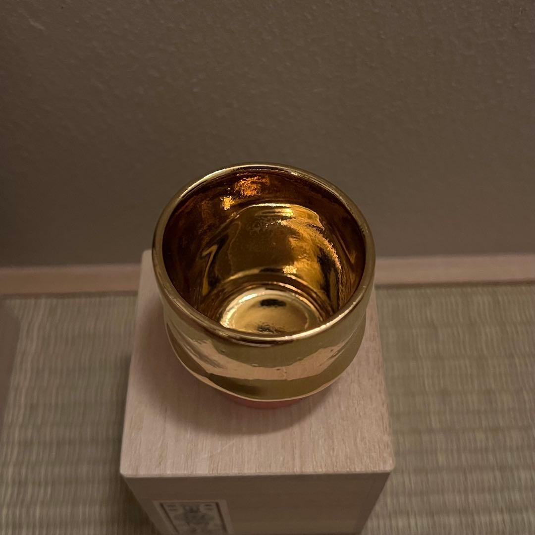 桑田卓郎 湯呑み ぐい呑み 未使用 共箱 Takuro Kuwata 金彩 タレ