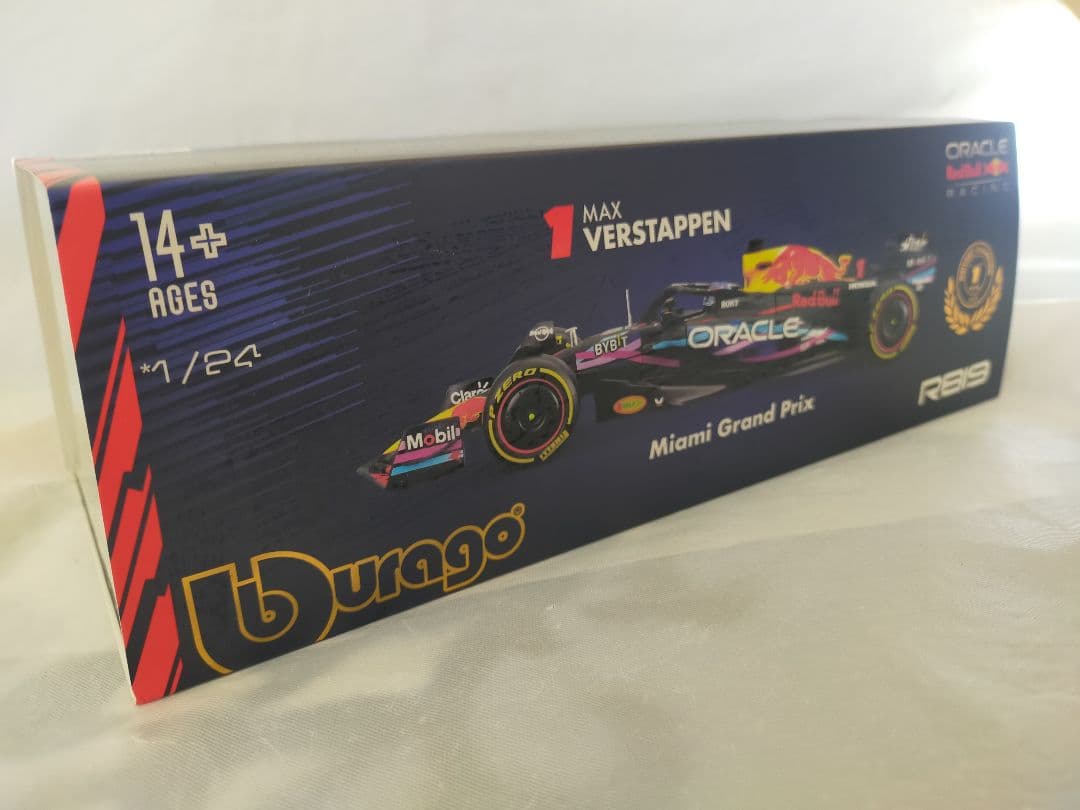【中古】1/24 F1 ミニカー レッドブル RB19マイアミGP
