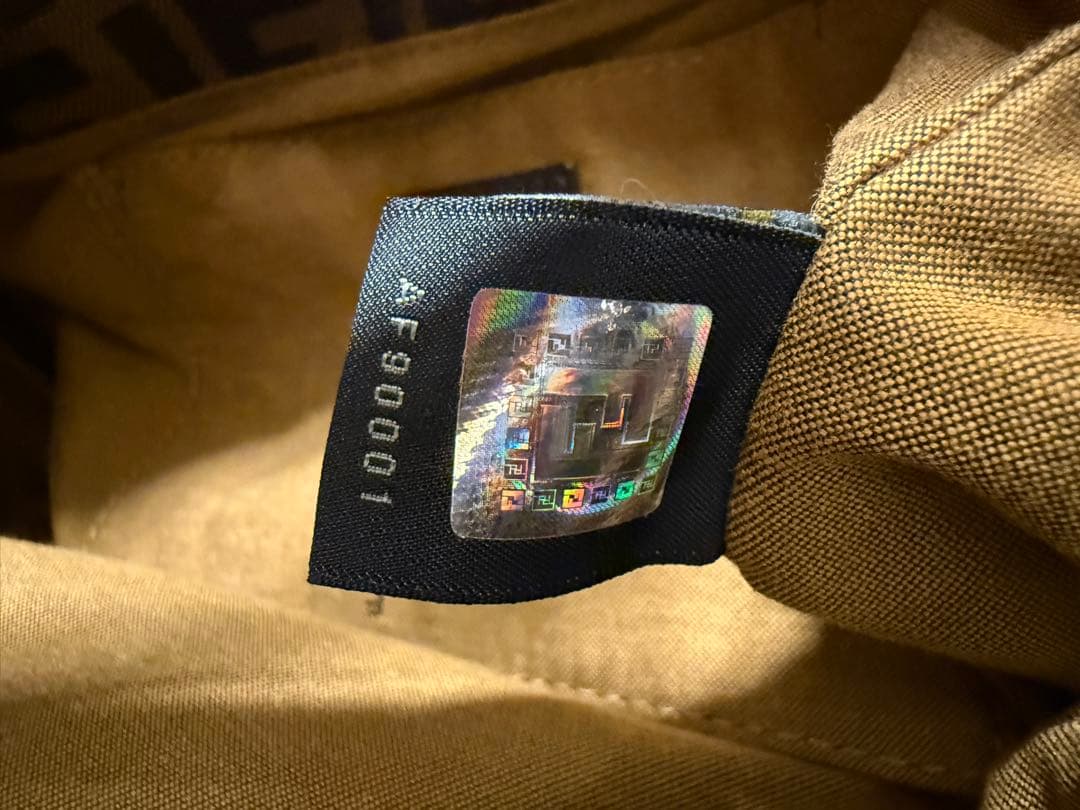 Fendi FFロゴショルダーバッグ