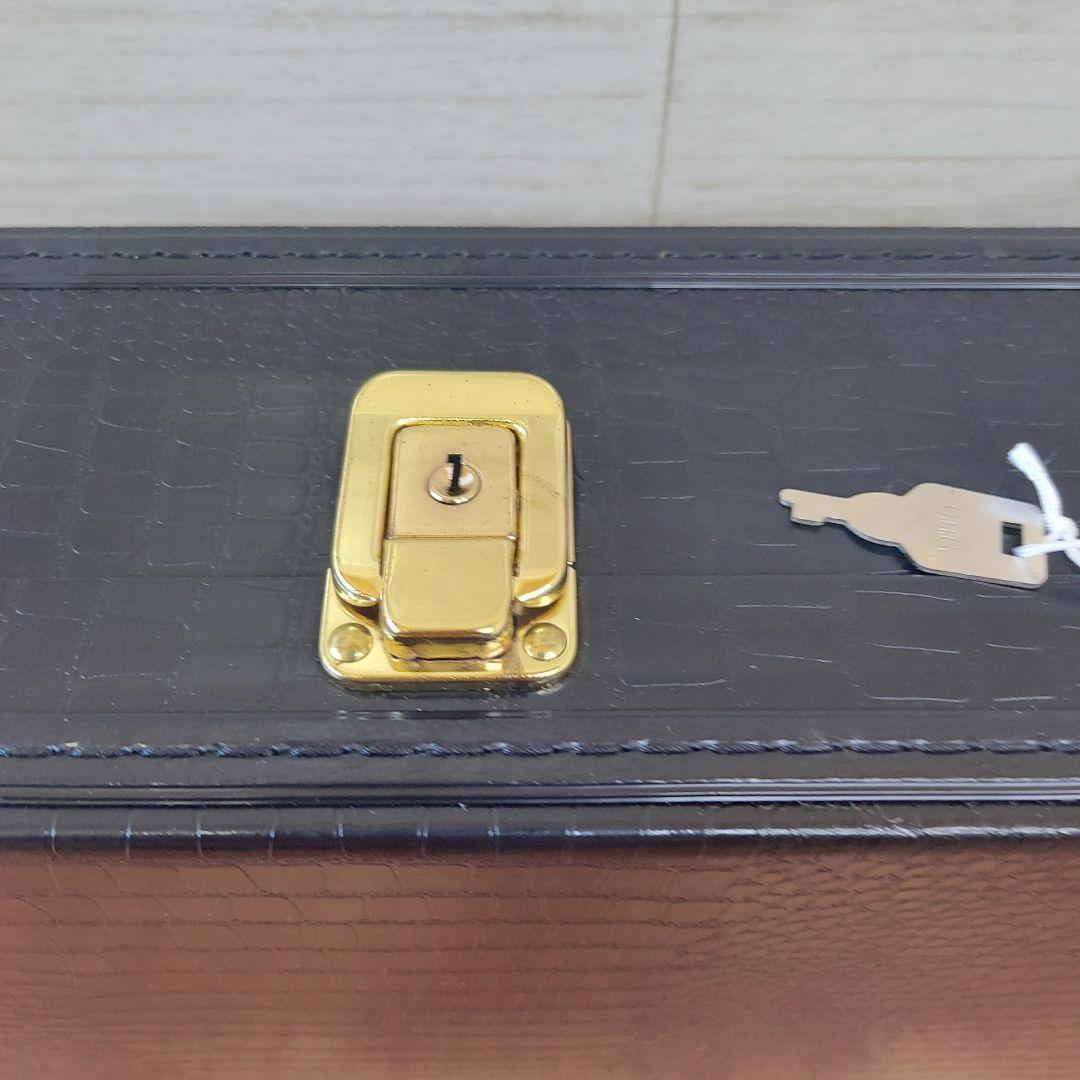 守礼印 ハードケース 三線 全長79cm 蛇皮柄　鍵付き